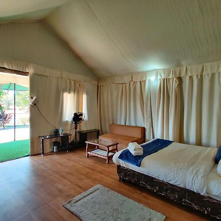 Amigos Lake Resort-Igatpuri, Maharashtra Buitenkant foto