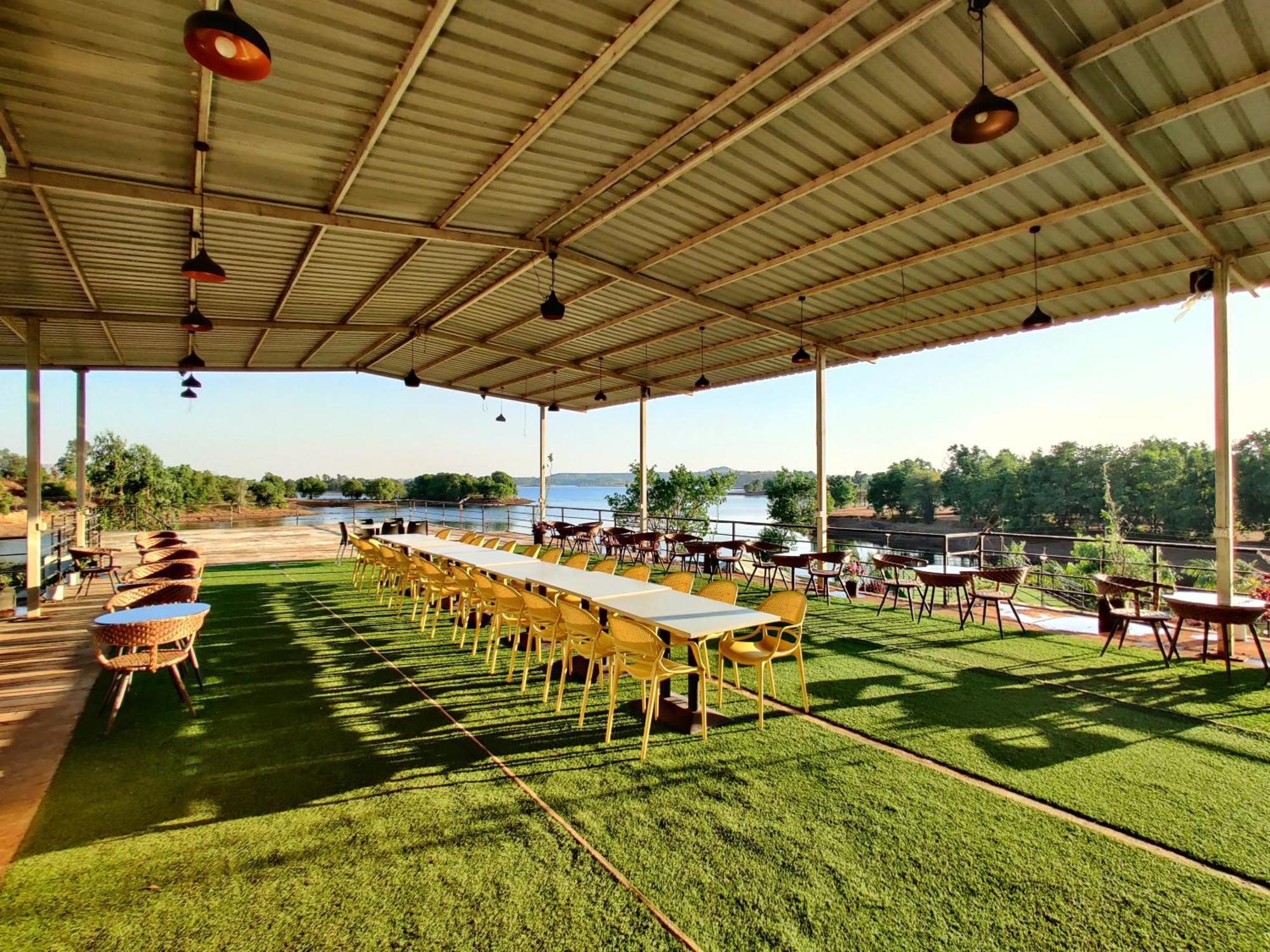 Amigos Lake Resort-Igatpuri, Maharashtra Buitenkant foto